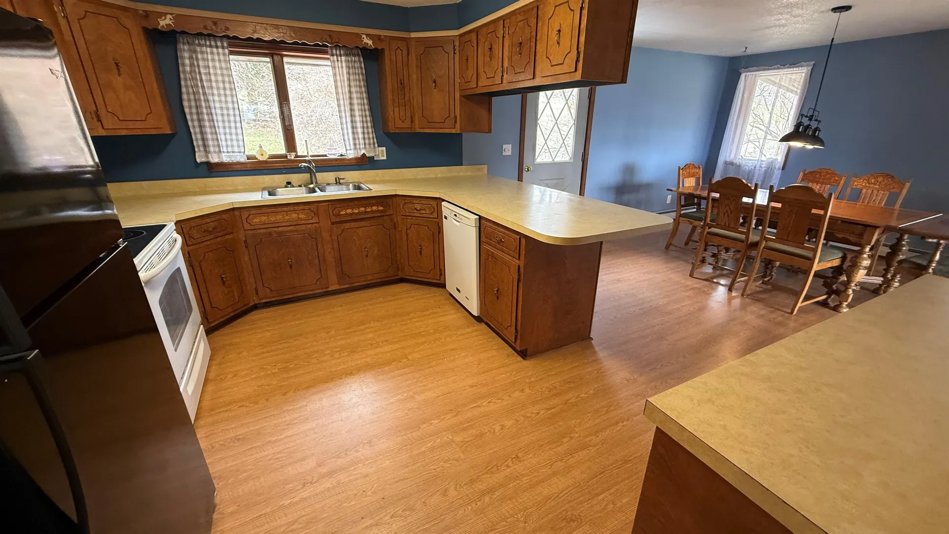 283,318,319,320 Lacross Lane Westmore VT 05860