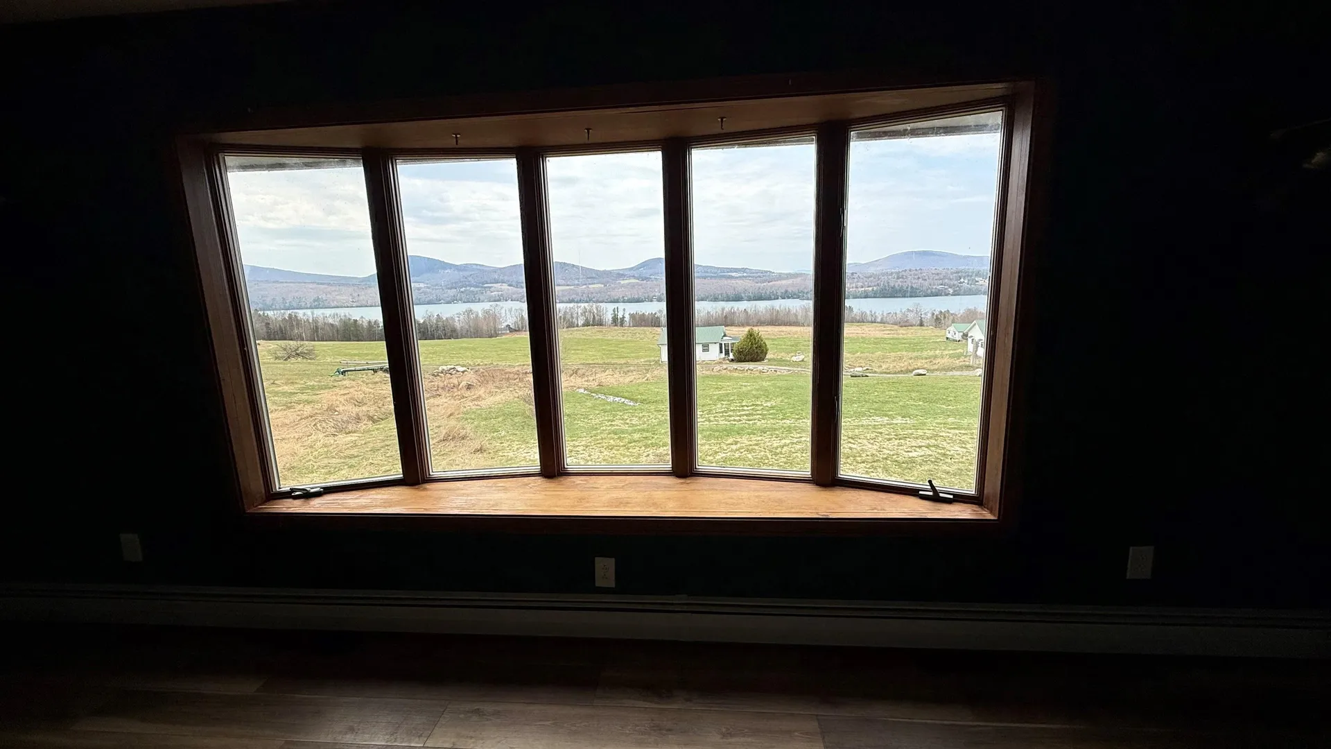 283,318,319,320 Lacross Lane Westmore VT 05860