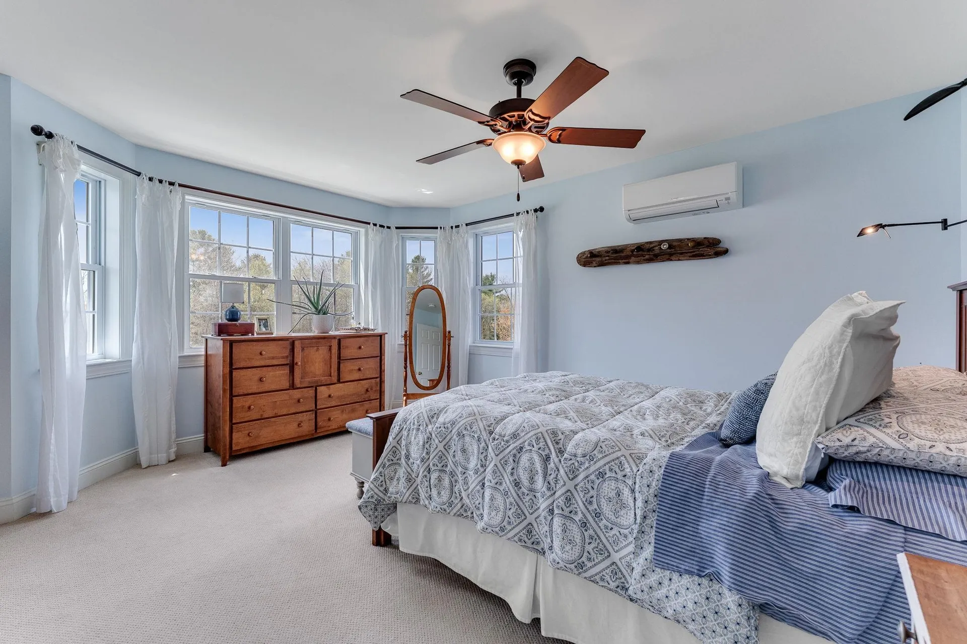 1 Naylor Road Essex VT 05452