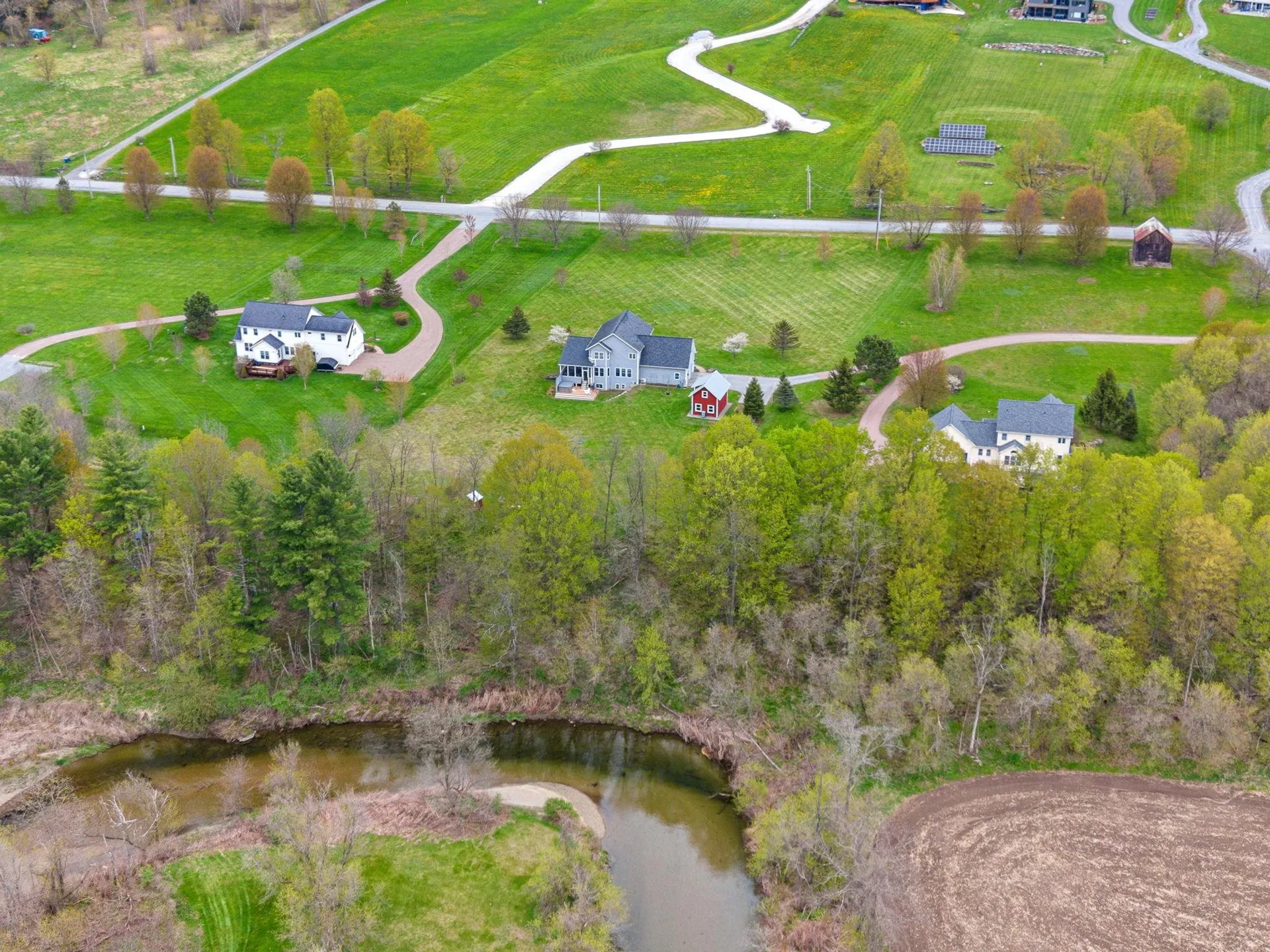 1 Naylor Road Essex VT 05452