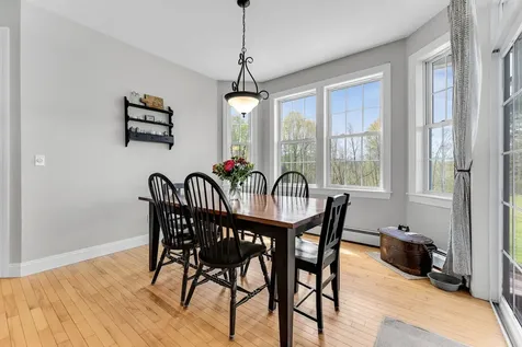 1 Naylor Road Essex VT 05452