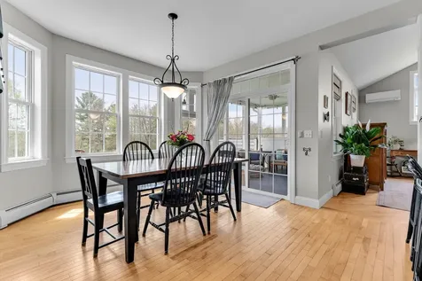 1 Naylor Road Essex VT 05452