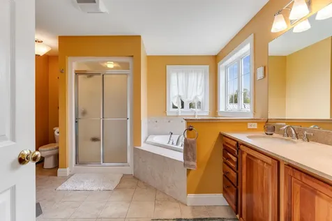 1 Naylor Road Essex VT 05452