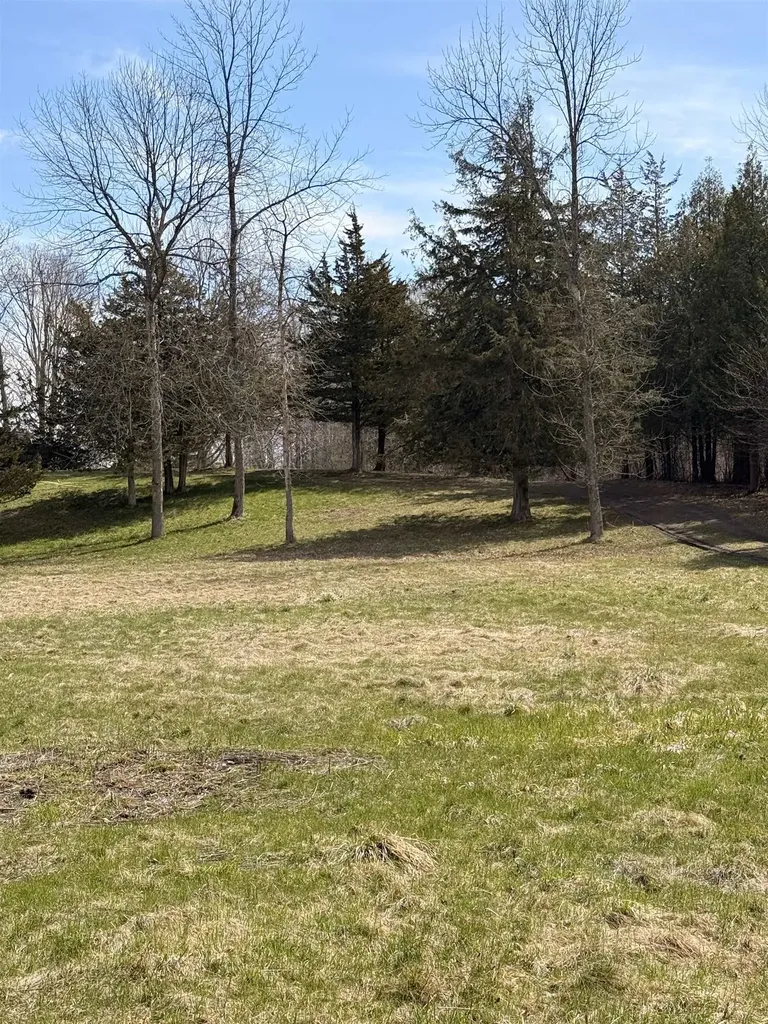 53 Hidden Drive Alburgh VT 05440