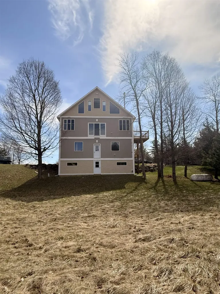 53 Hidden Drive Alburgh VT 05440