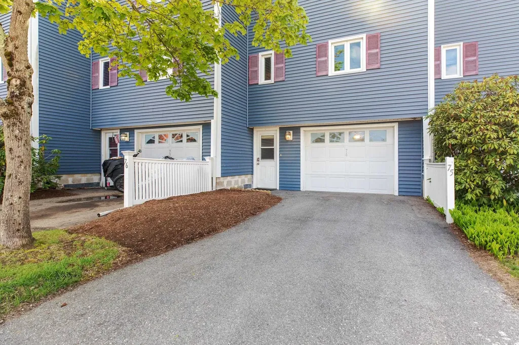76 Seabury Hampton NH 03842