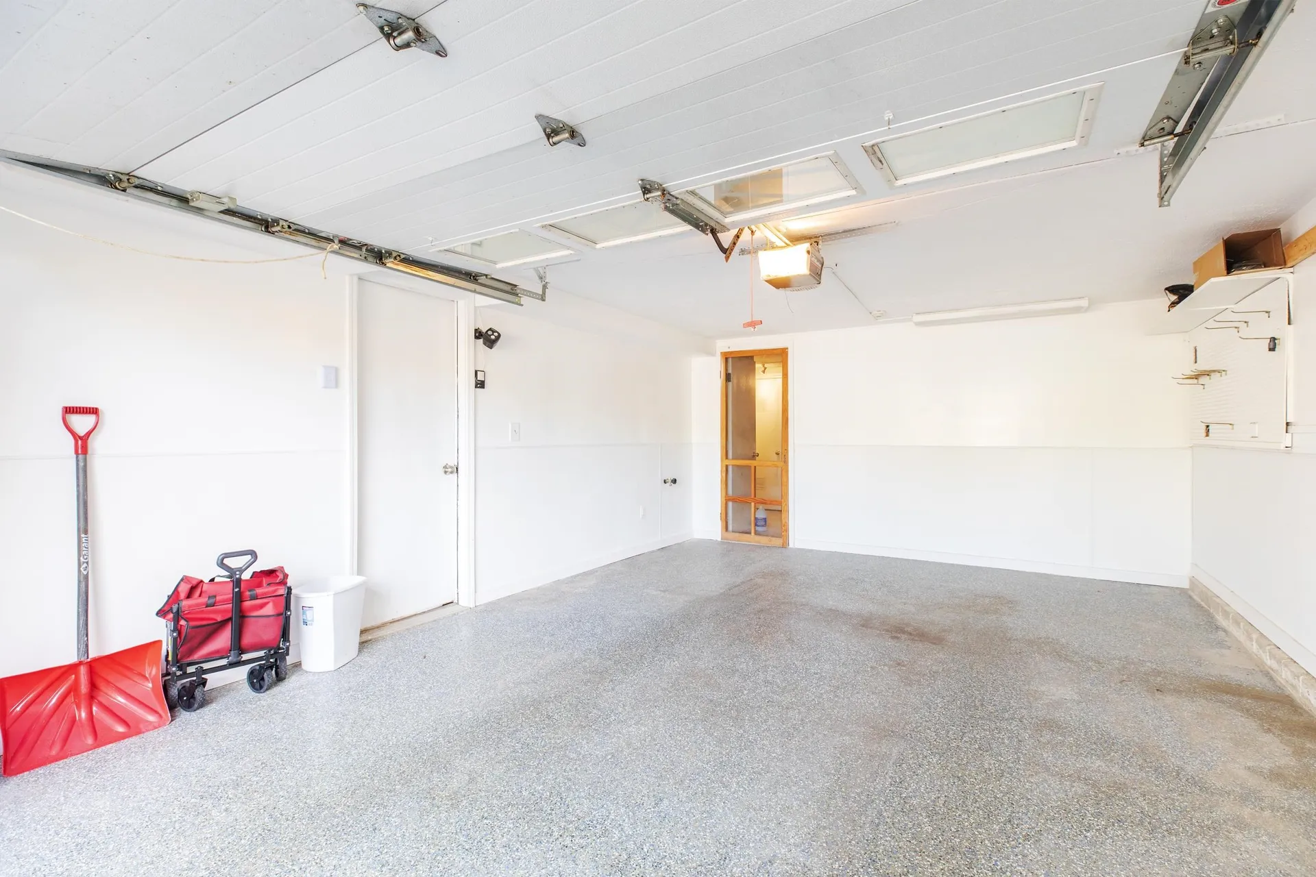 76 Seabury Hampton NH 03842