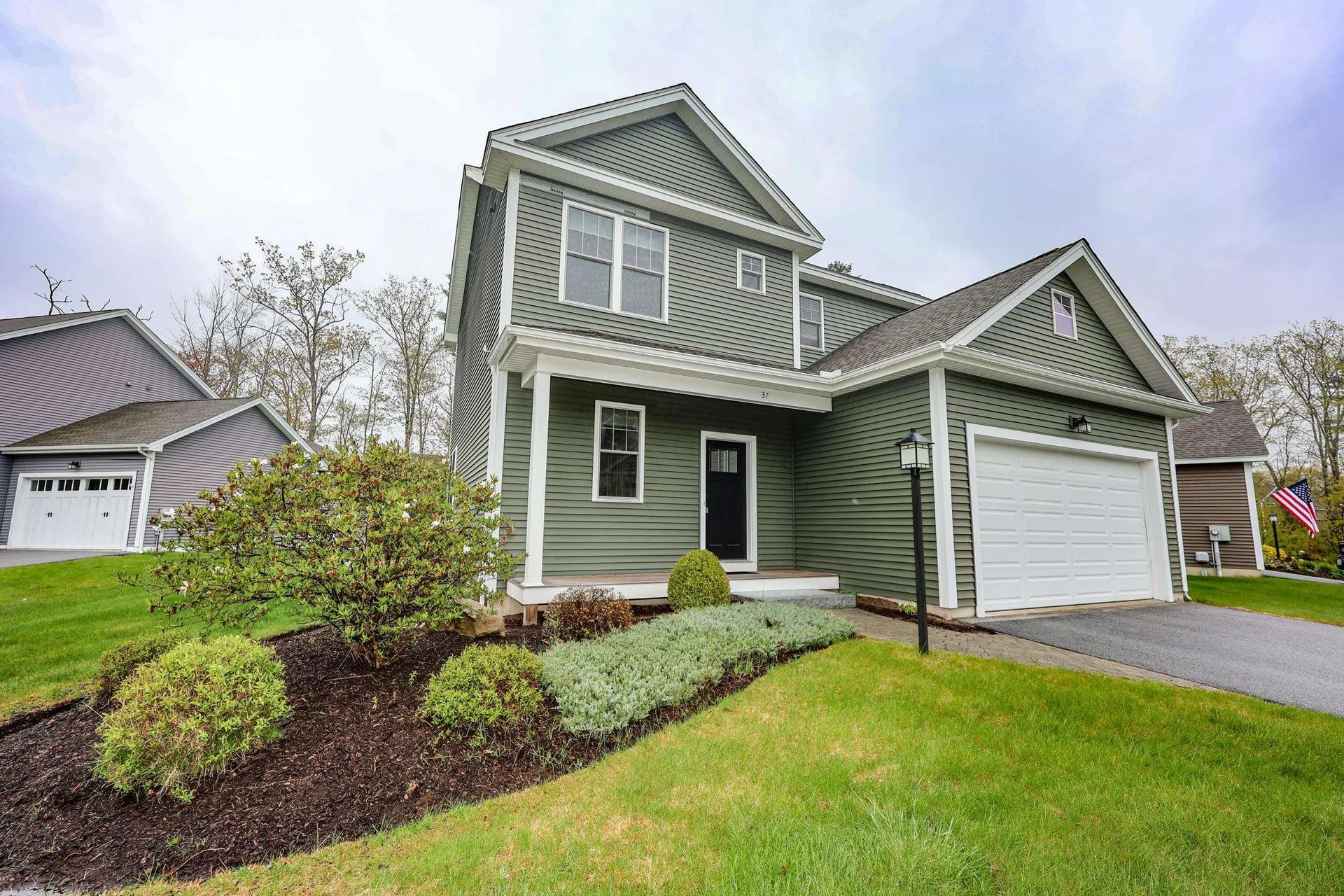 37 Redwood Way Manchester NH 03102