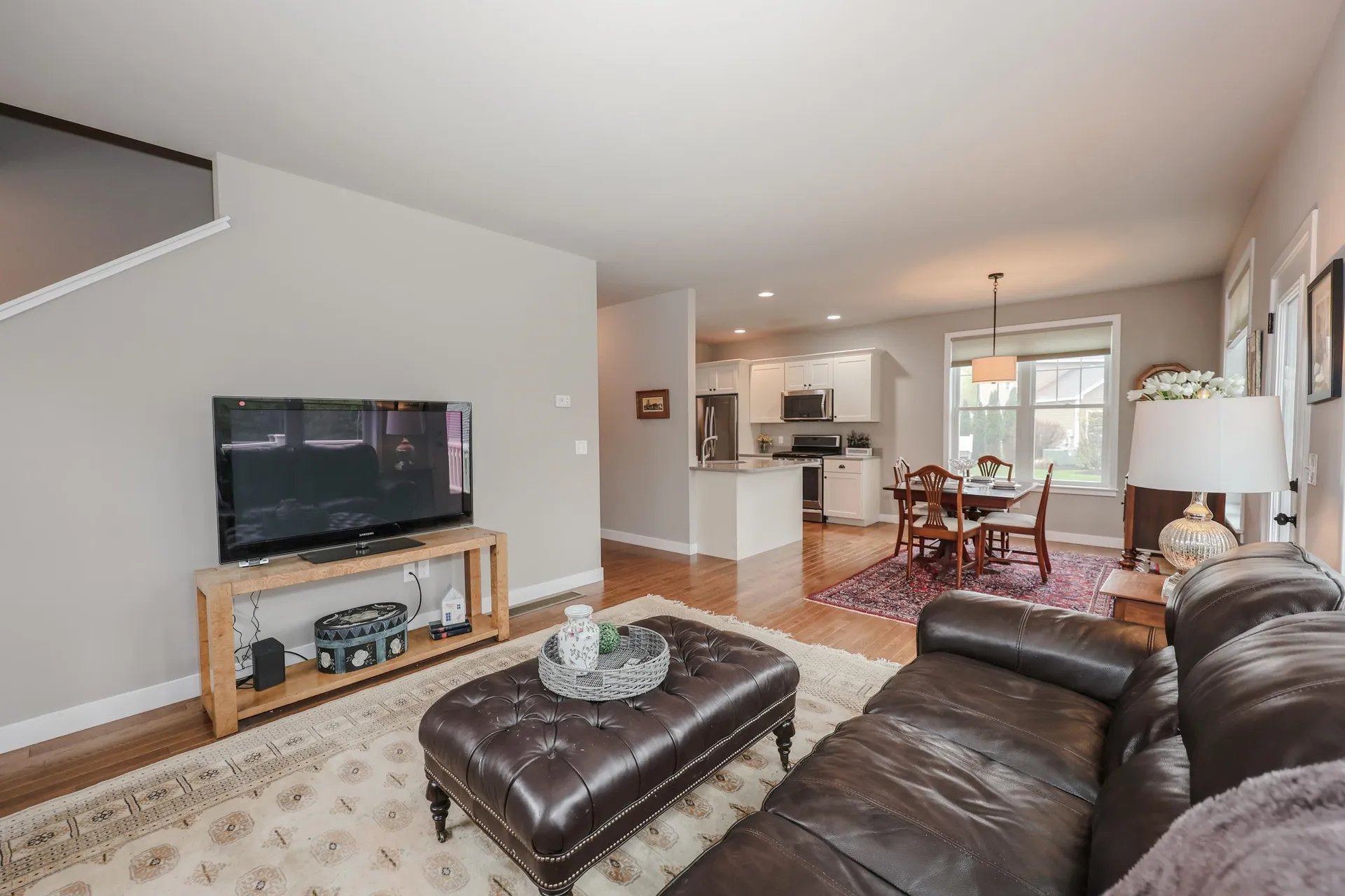 37 Redwood Way Manchester NH 03102