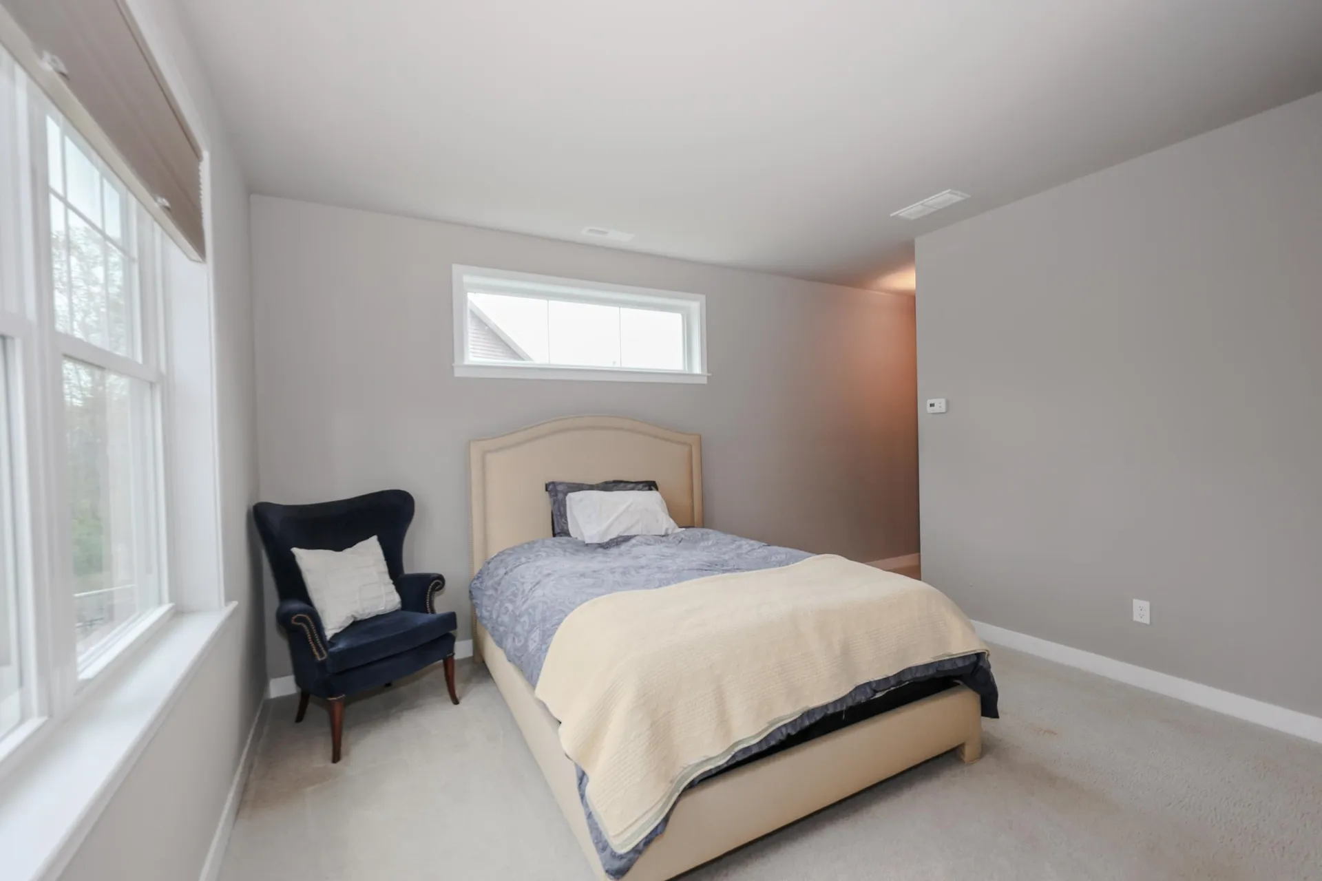 37 Redwood Way Manchester NH 03102