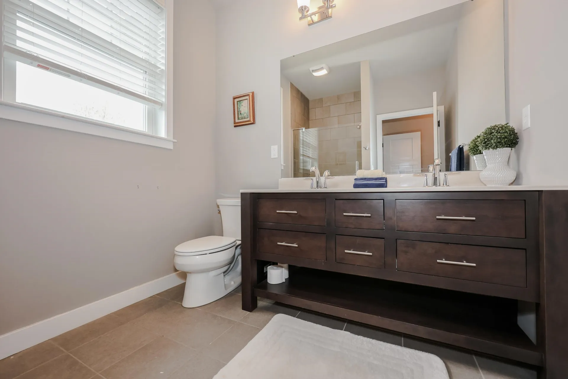 37 Redwood Way Manchester NH 03102