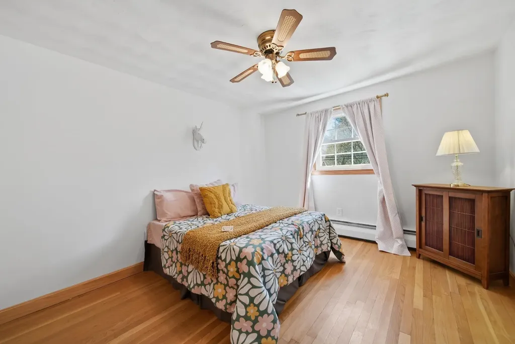 35 Nashua Road Pelham NH 03076
