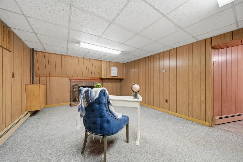 35 Nashua Road Pelham NH 03076