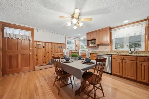 35 Nashua Road Pelham NH 03076