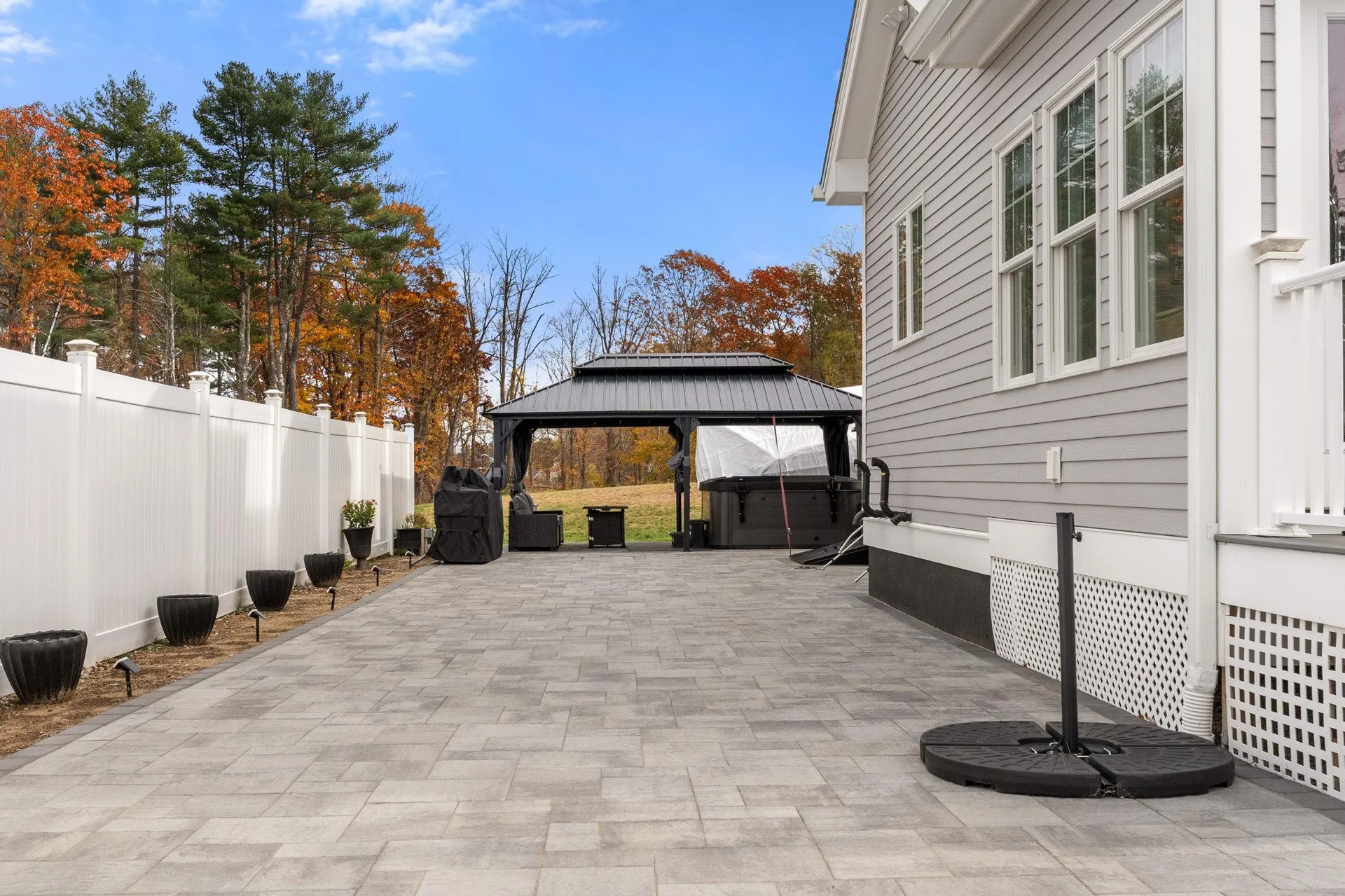 3 Kibrel Court Sandown NH 03873