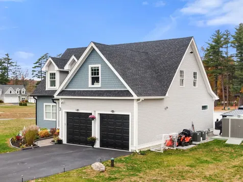 3 Kibrel Court Sandown NH 03873