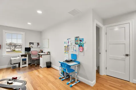 3 Kibrel Court Sandown NH 03873