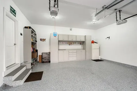 3 Kibrel Court Sandown NH 03873