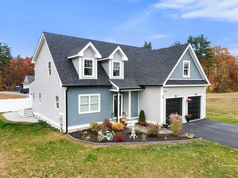 3 Kibrel Court Sandown NH 03873