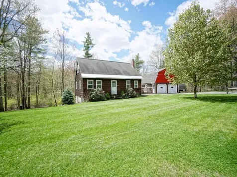 106 Page Road Litchfield NH 03052