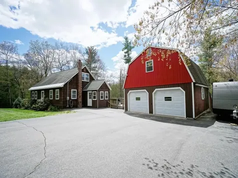 106 Page Road Litchfield NH 03052
