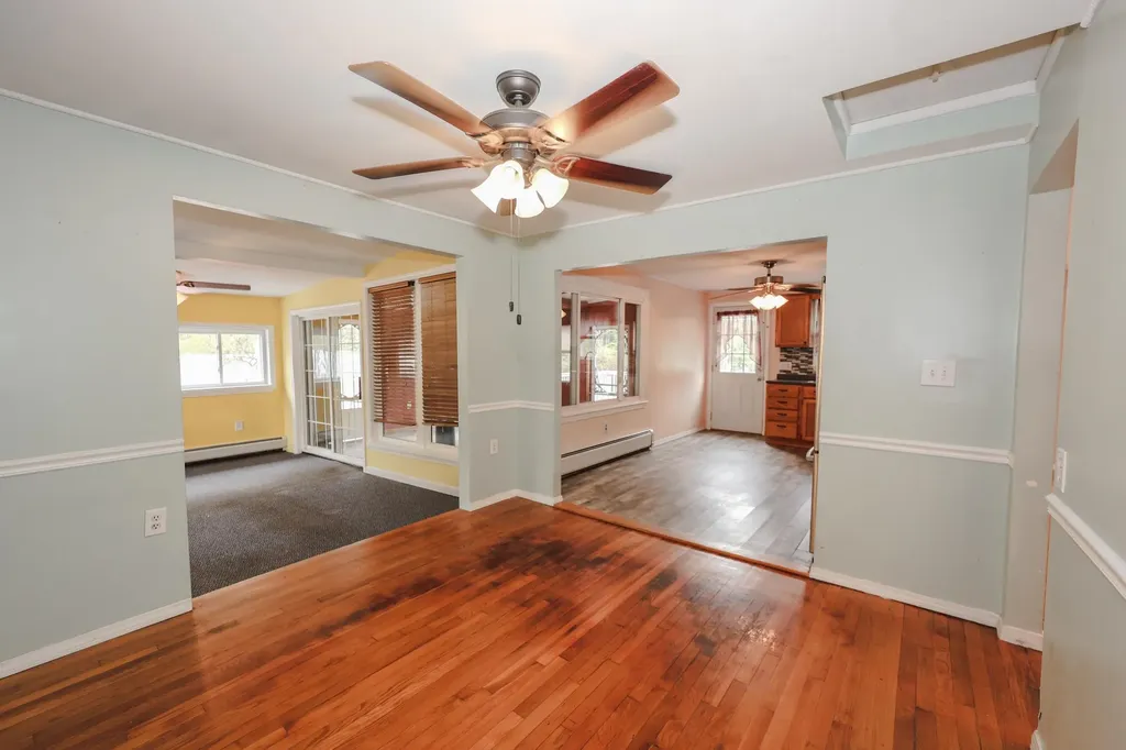 15 Raymond Drive Merrimack NH 03054