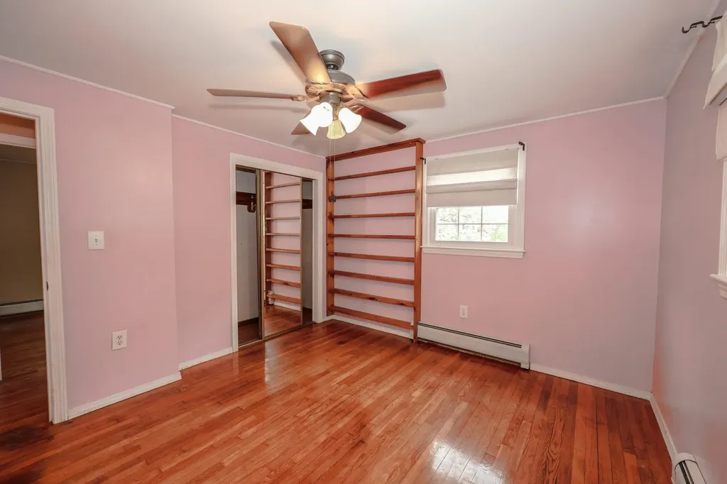 15 Raymond Drive Merrimack NH 03054