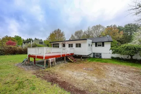 15 Raymond Drive Merrimack NH 03054