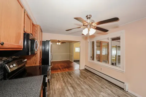 15 Raymond Drive Merrimack NH 03054