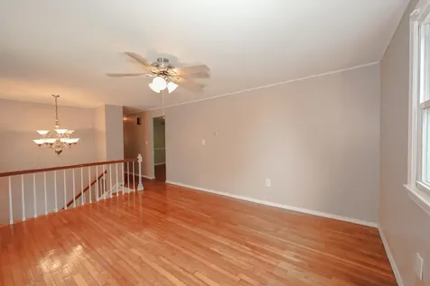 15 Raymond Drive Merrimack NH 03054