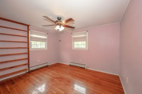 15 Raymond Drive Merrimack NH 03054