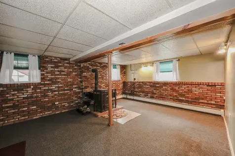 15 Raymond Drive Merrimack NH 03054