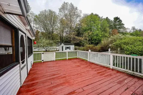 15 Raymond Drive Merrimack NH 03054