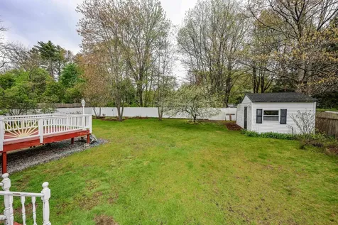 15 Raymond Drive Merrimack NH 03054