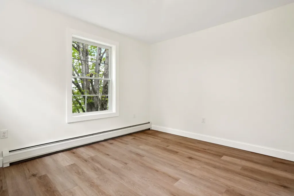 78 Center Hill Road Epsom NH 03234