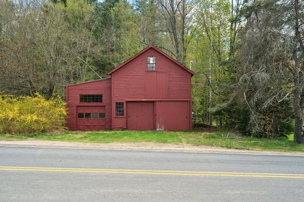 78 Center Hill Road Epsom NH 03234
