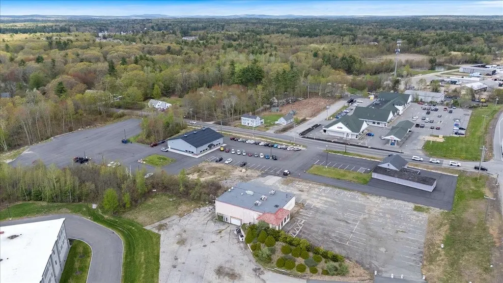 415 Emerson Avenue Hampstead NH 03841