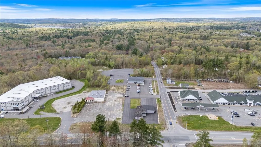 415 Emerson Avenue Hampstead NH 03841