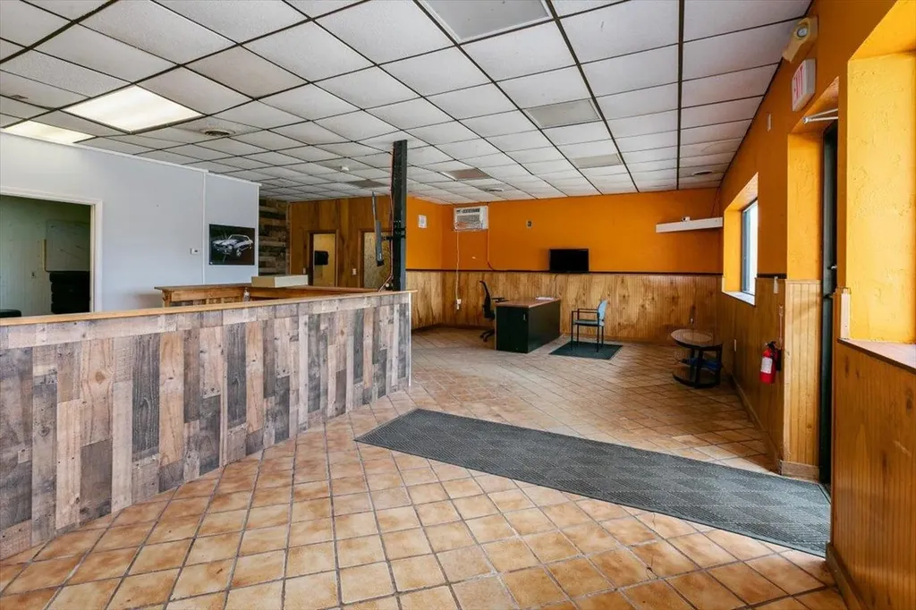 415 Emerson Avenue Hampstead NH 03841