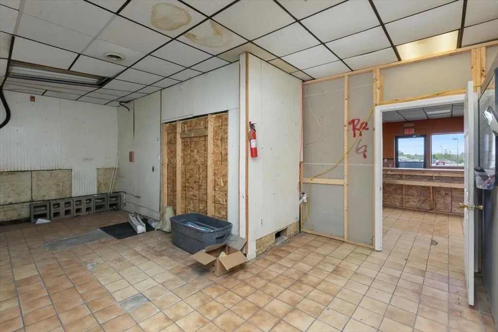 415 Emerson Avenue Hampstead NH 03841