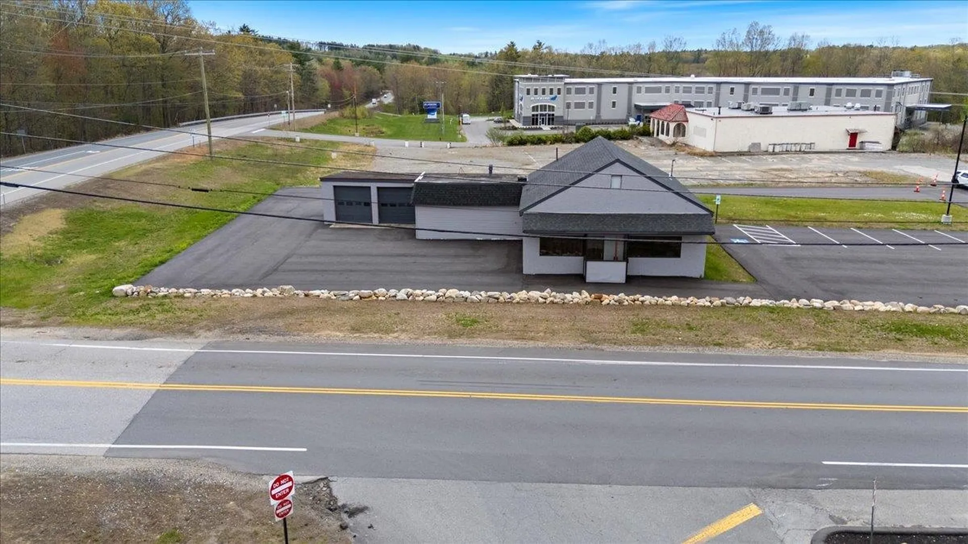 415 Emerson Avenue Hampstead NH 03841