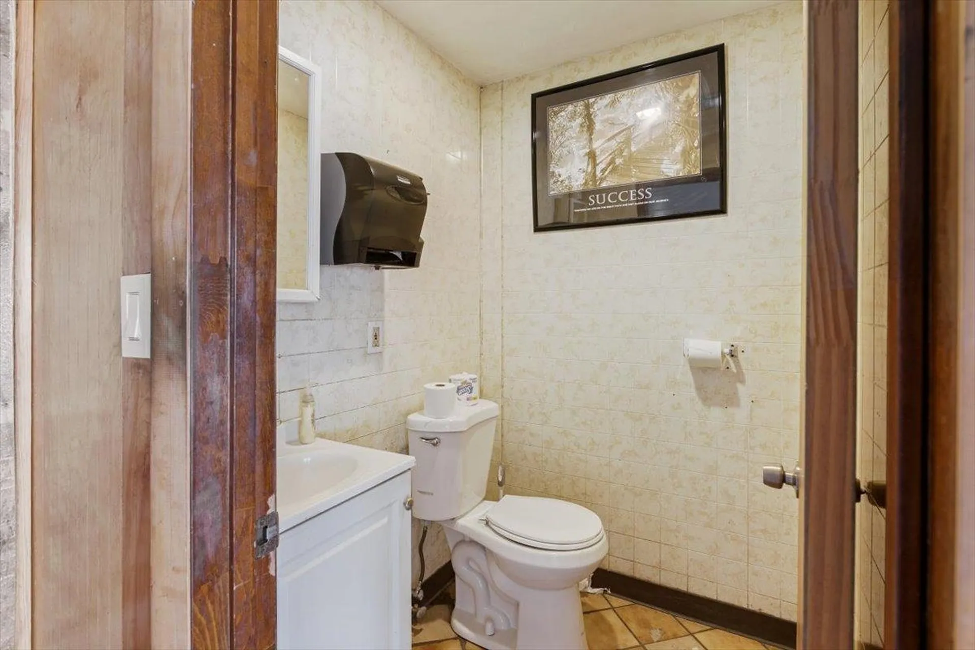 415 Emerson Avenue Hampstead NH 03841