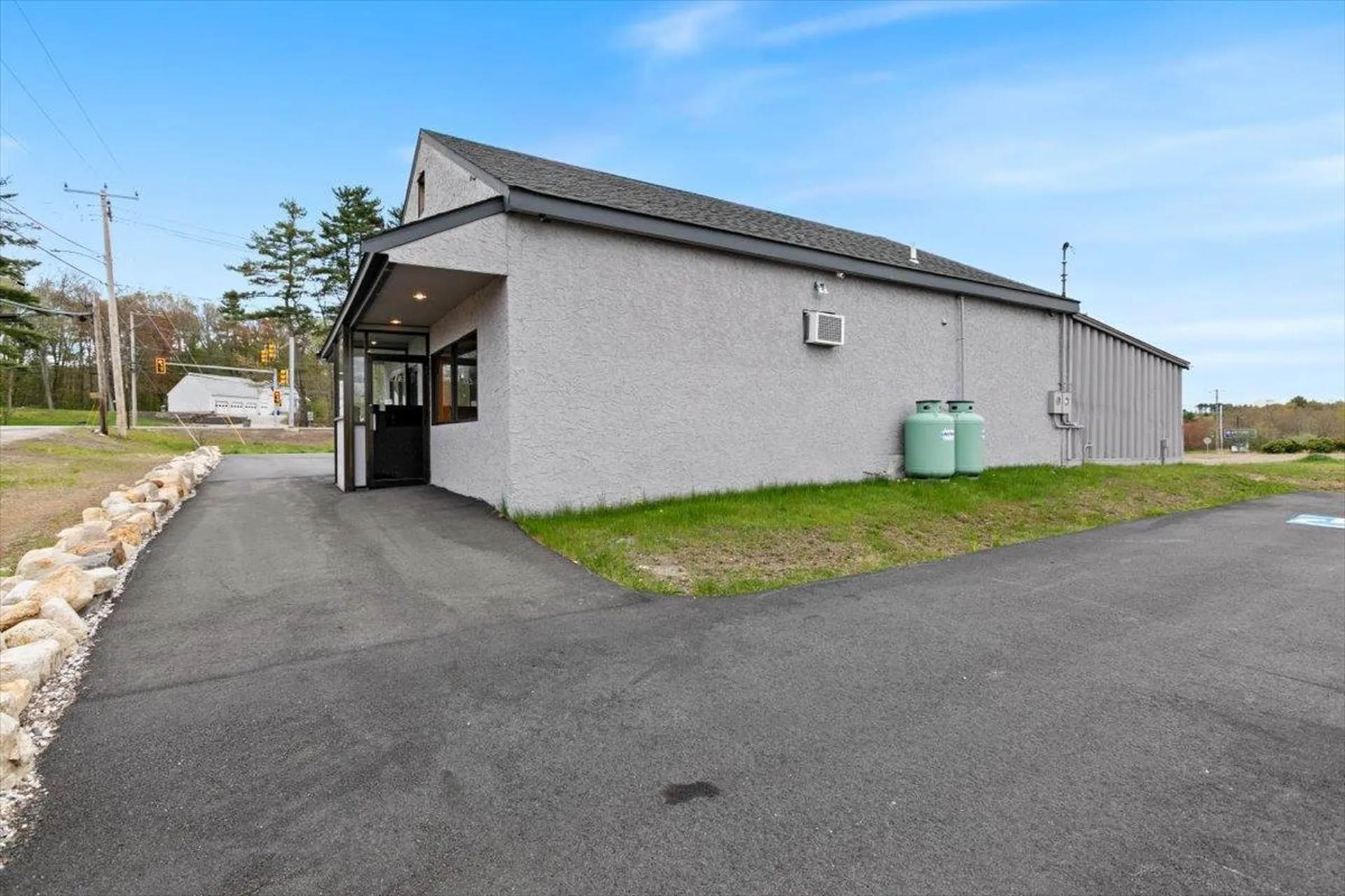 415 Emerson Avenue Hampstead NH 03841