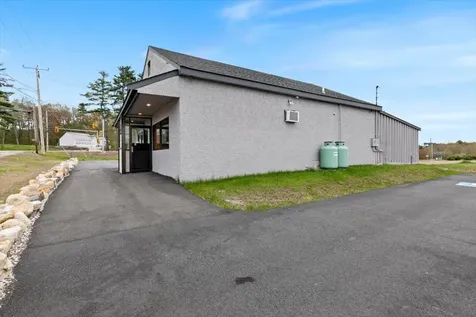 415 Emerson Avenue Hampstead NH 03841