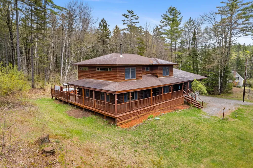 4880 Pikes Falls Road Jamaica VT 05343
