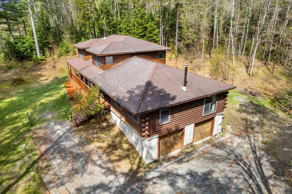 4880 Pikes Falls Road Jamaica VT 05343