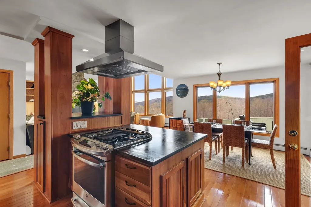 109 Mountainside Drive Killington VT 05751