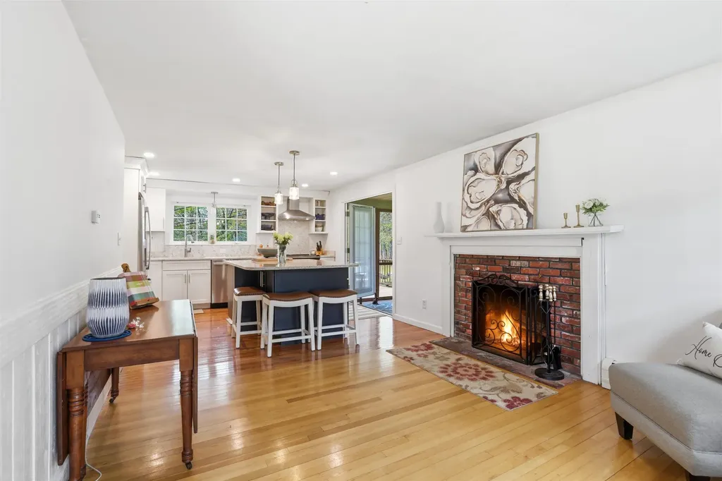 2 Griffith Drive Durham NH 03824
