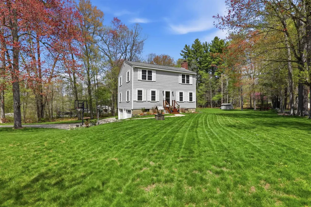 2 Griffith Drive Durham NH 03824