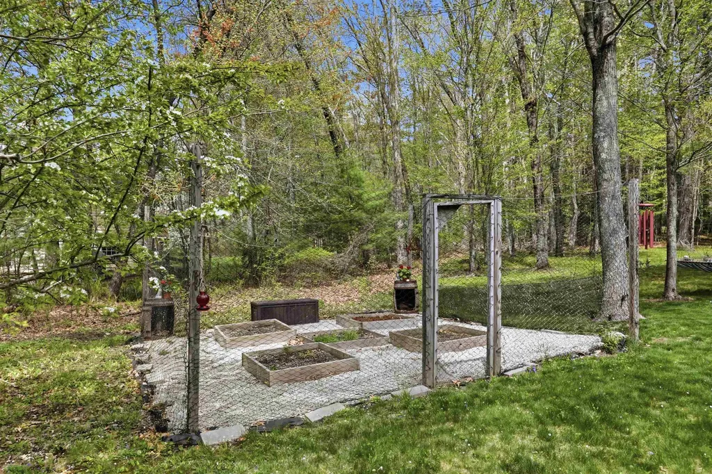 2 Griffith Drive Durham NH 03824
